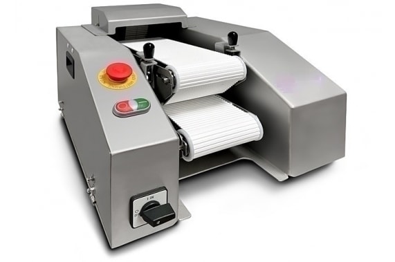 Chicken breast slicing machine TF300